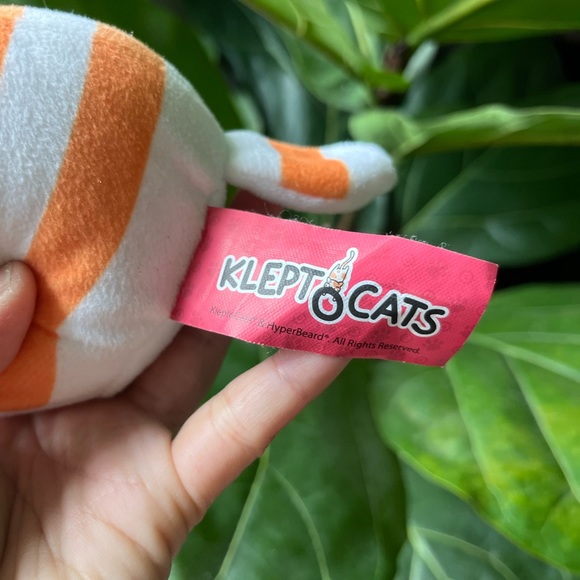 Kleptocats Orange White Kitty Cat w Flaw Read Notes Small Stuffed Animal Plush - Picture 5 of 6